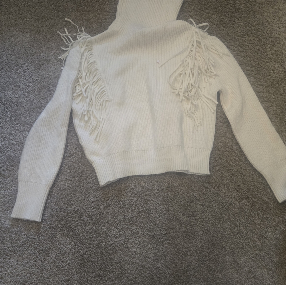 Sweater - Picture 1 of 7